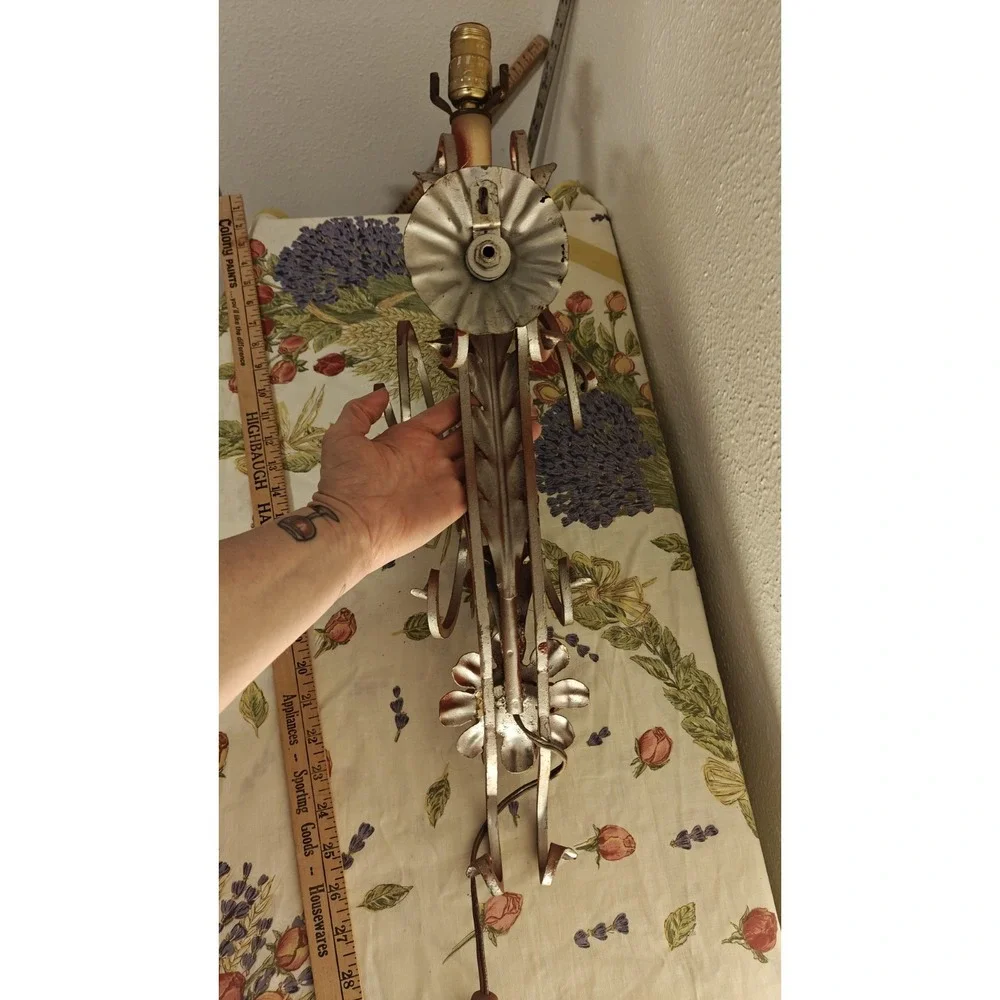 Vintage 50s MCM Art Nouveau Metal Ornate Electric Sconce Lamp Works